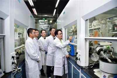 南科大化學(xué)系李闖創(chuàng)課題組實(shí)現(xiàn)高難度明星分子Vinigrol的最短全合成